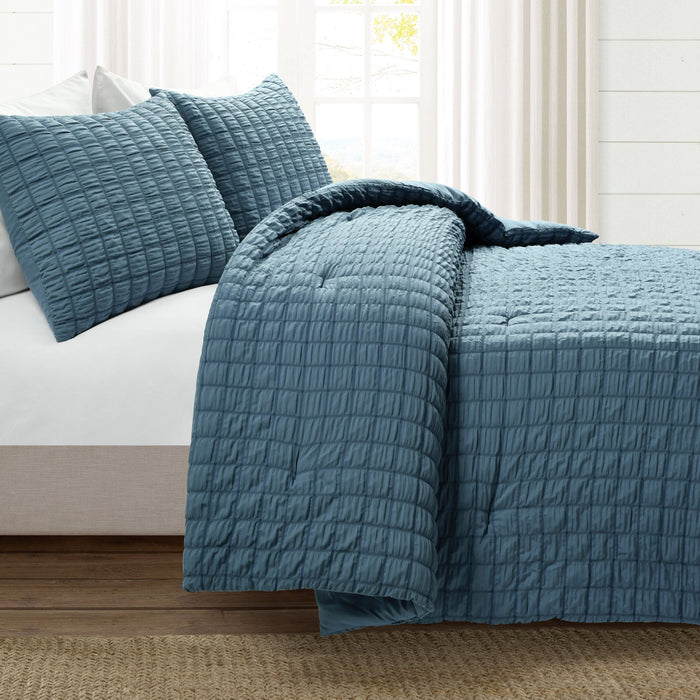 Crinkle Textured Dobby Comforter Set